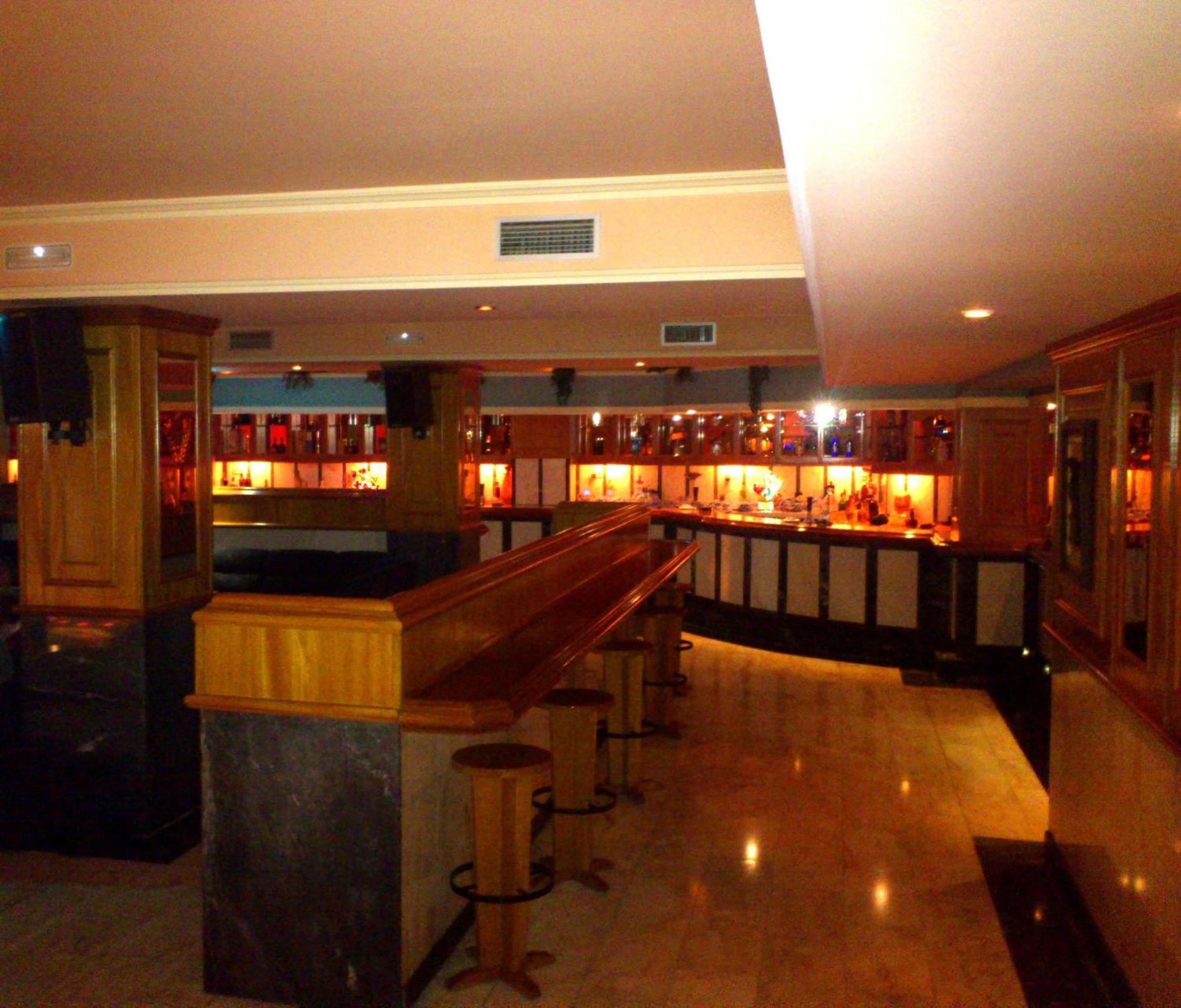 Hotel Scala Padron Exterior photo